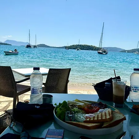 Lefkada Paradise 奈德里