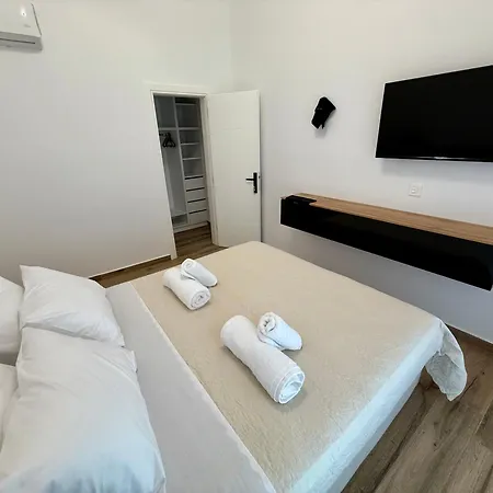 Lefkada Paradise * Νυδρί