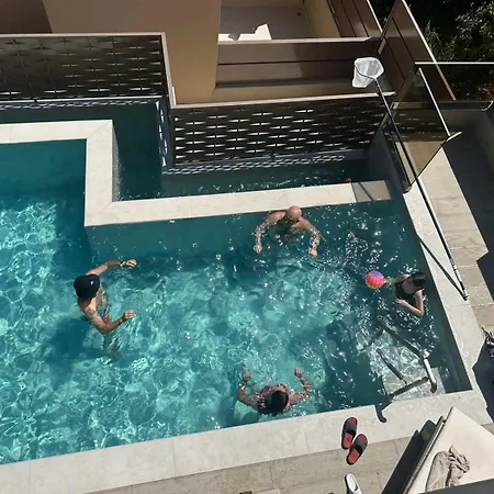 Lefkada Paradise Nidhrion